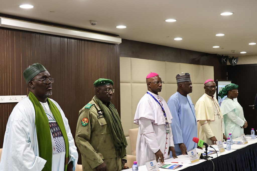 Niamey a accueilli le forum national de l’initiative du sahel pour la paix